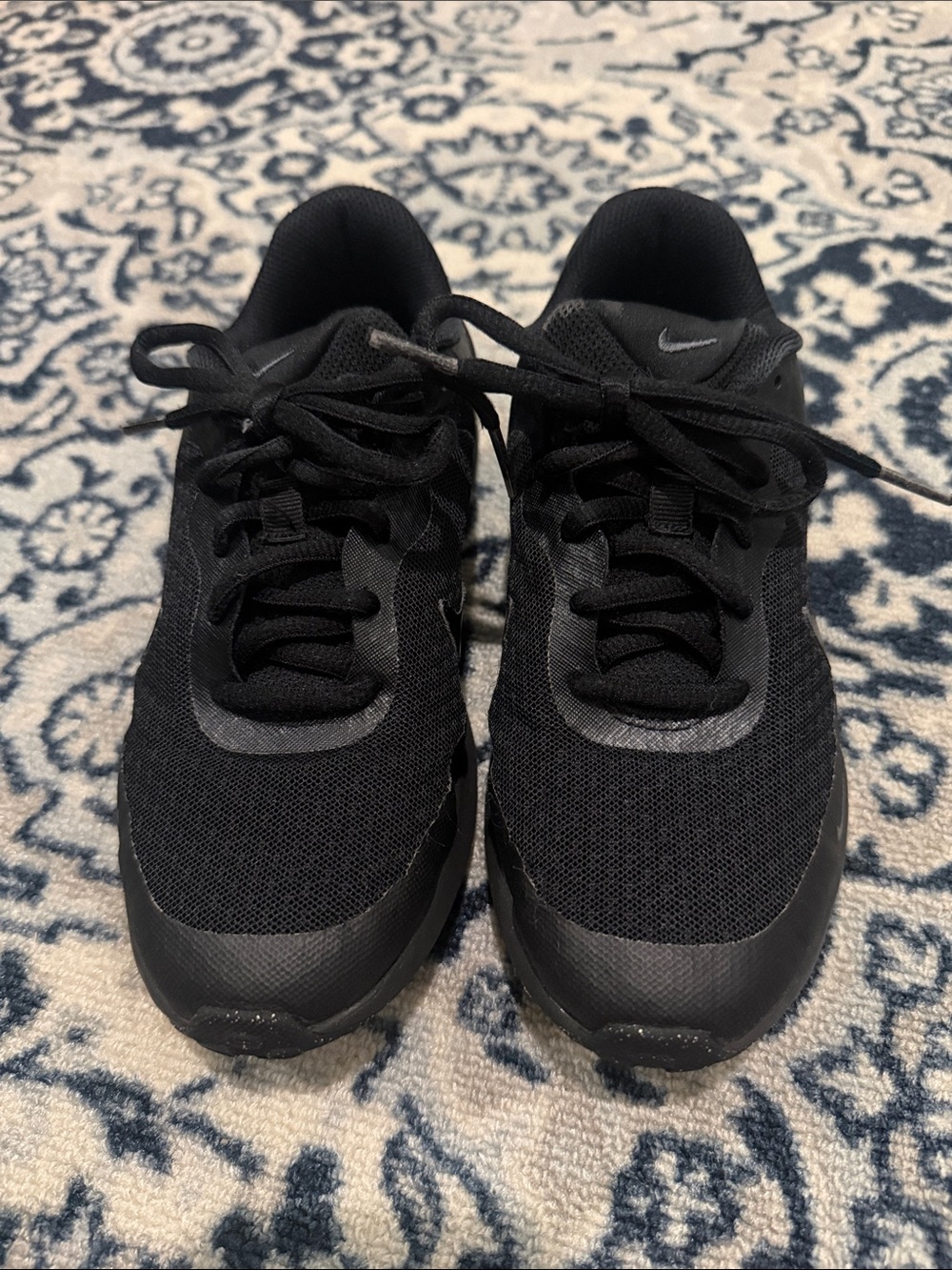 ✔️ Nike Kids Black Athletic Shoes